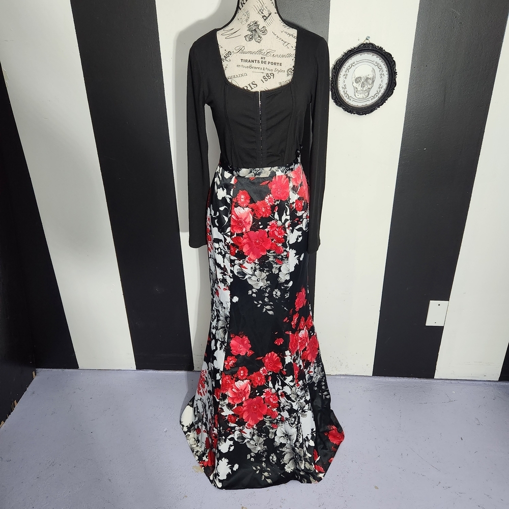 Romantic Whimsigoth Mermaid Flare Skirt